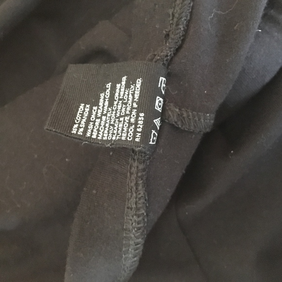 HUE Black Cotton/Spandex Leggings - Picture 3 of 3